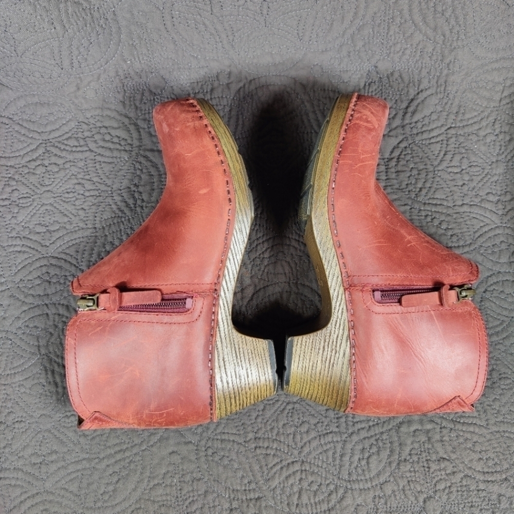 Dansko Max Block Heel Zip Distressed Rust Burgundy Leather Ankle Wedge 6.5-7 - Picture 10 of 13